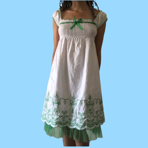 White & Green Midi Peasant Babydoll Cottagecore Dress - Picture 1 of 3